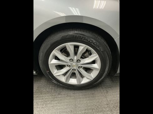 Used 2023 Chevrolet Malibu LT FWD image 39
