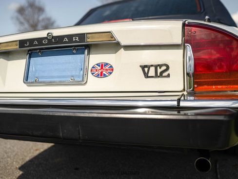 Used 1989 Jaguar XJS V12 Convertible image 72