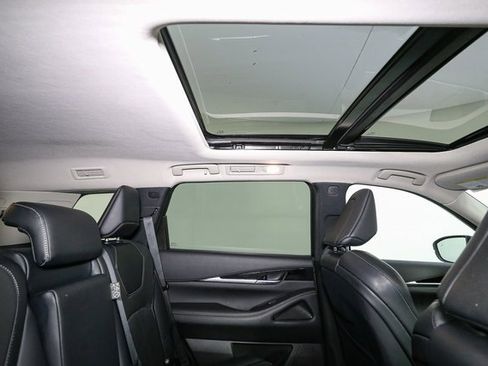 Used 2023 INFINITI QX60 Pure image 22