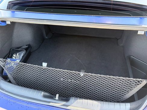Used 2025 Hyundai Elantra SEL FWD image 27