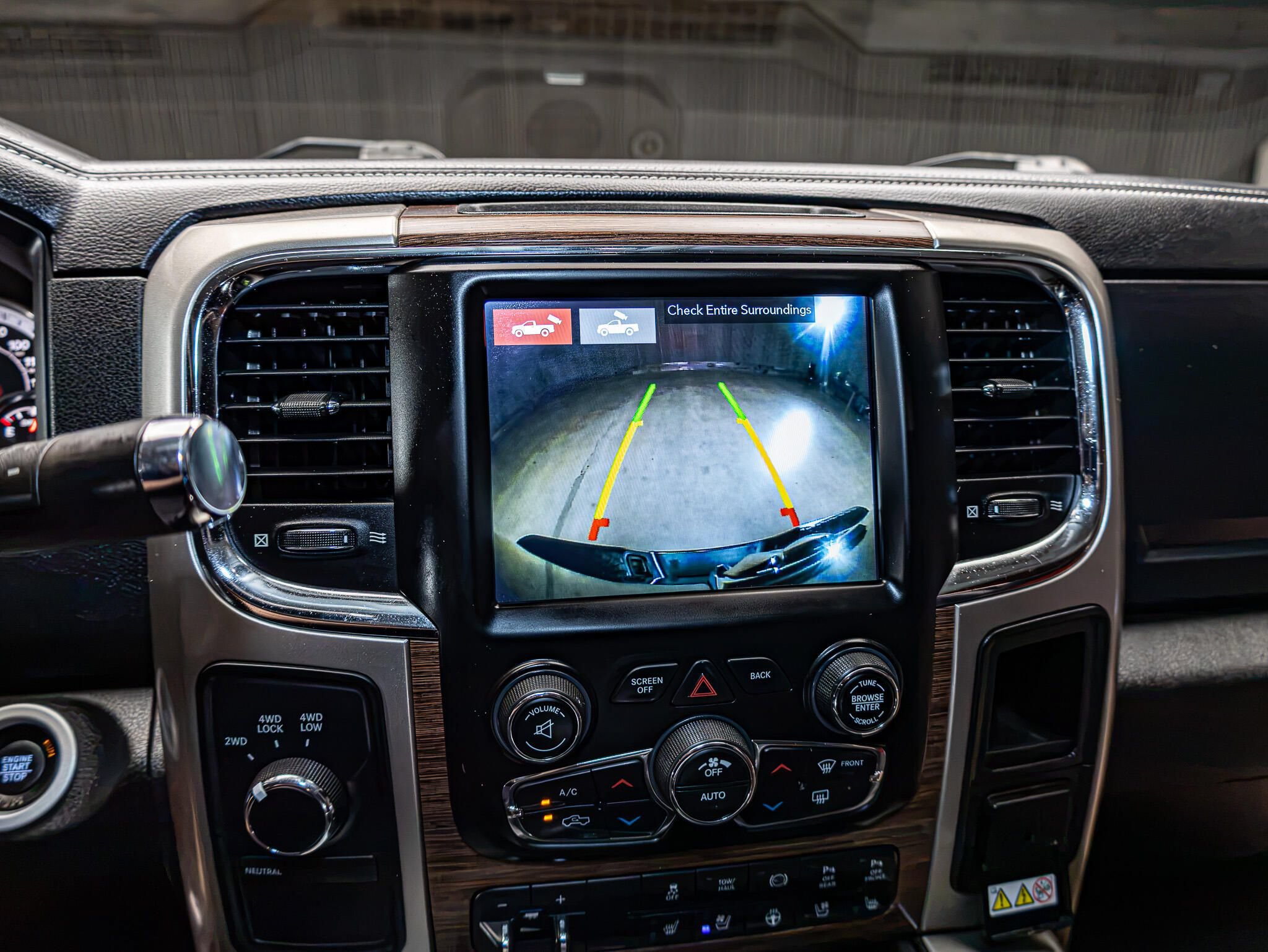 Used 2018 RAM 2500 Laramie w/ Convenience Group AWD/4WD image 20