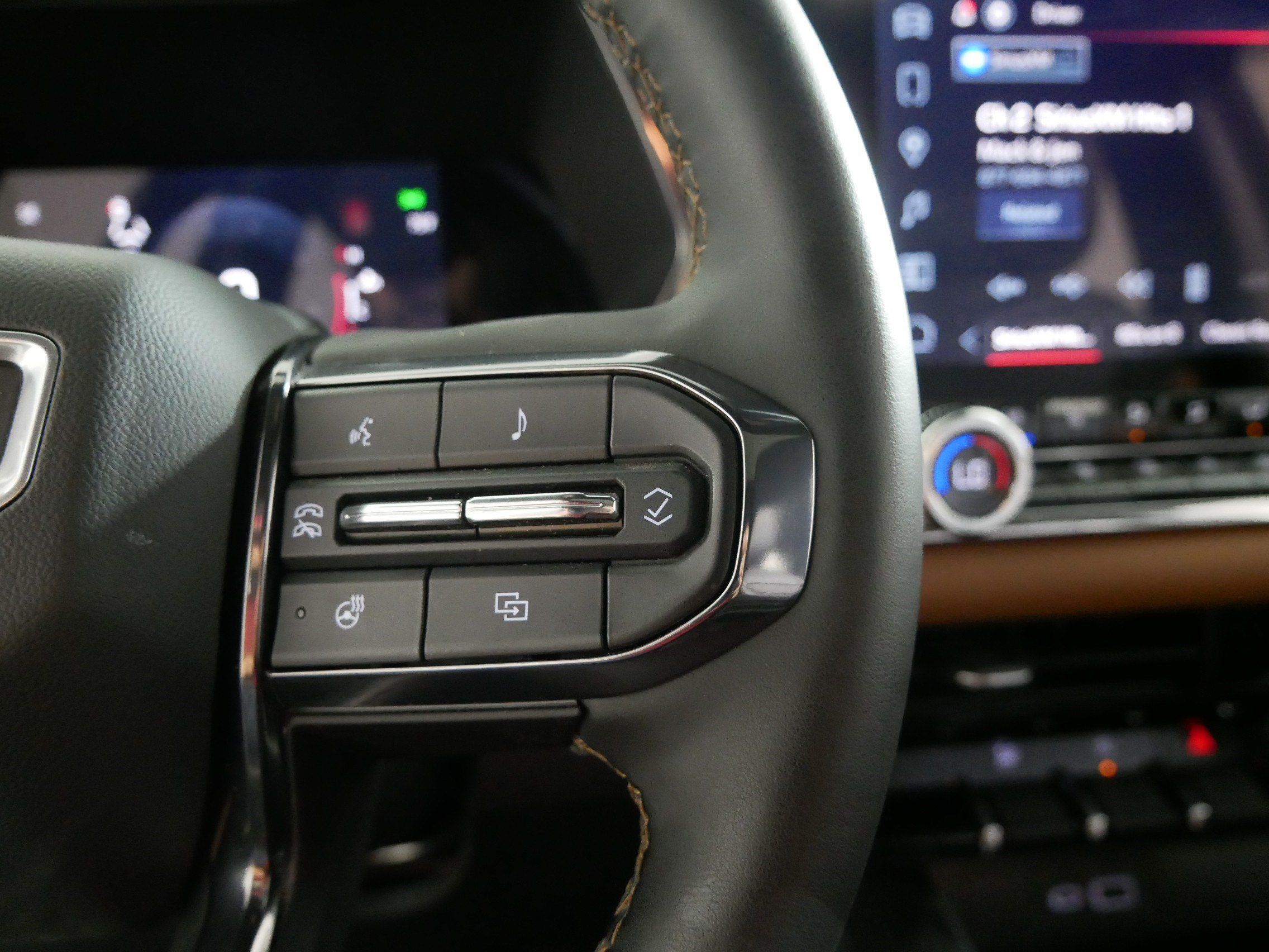Used 2023 GMC Canyon AT4 w/ AT4 Premium Package AWD/4WD image 28