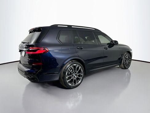 New 2026 BMW X7 M60i image 5
