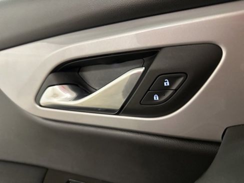 Used 2024 Chevrolet Blazer LT w/ Convenience Package image 10