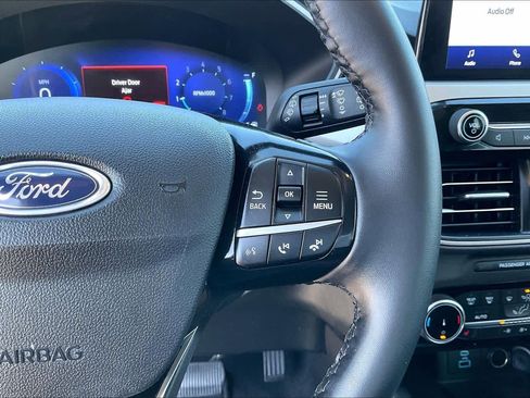 Used 2022 Ford Escape SEL w/ Technology Package image 23