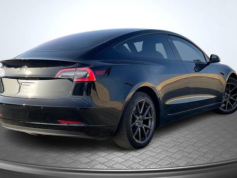 Used 2022 Tesla Model 3 Long Range AWD/4WD image 12