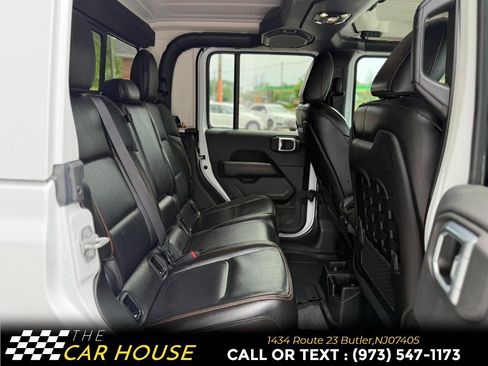 Used 2022 Jeep Gladiator Mojave w/ LED Lighting Group AWD/4WD image 19
