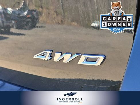 Used 2022 Ford Explorer XLT w/ Equipment Group 202A image 32