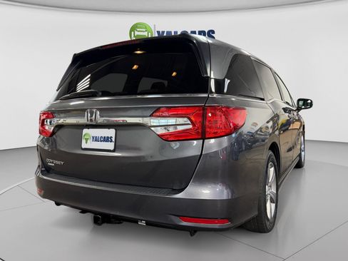 Used 2018 Honda Odyssey EX image 10