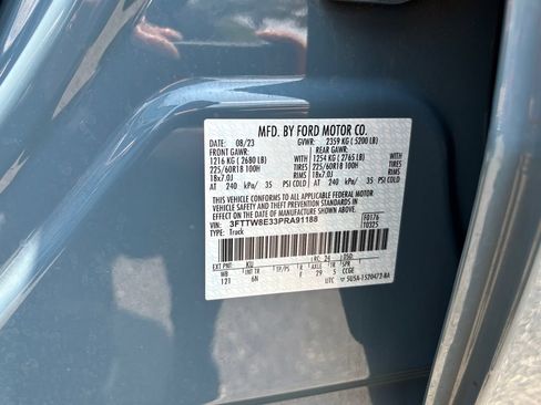 Used 2023 Ford Maverick Lariat w/ Lariat Luxury Package FWD image 30