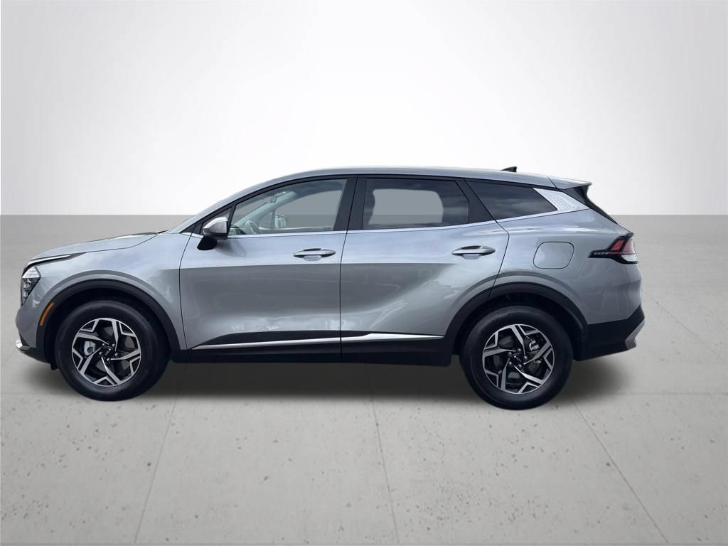 Used 2025 Kia Sportage LX AWD/4WD image 10