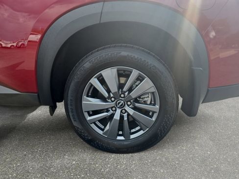 Used 2026 Nissan Pathfinder SV AWD/4WD image 31