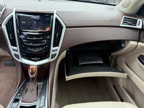 Used 2016 Cadillac SRX Luxury w/ Driver Awareness Package FWD image 19