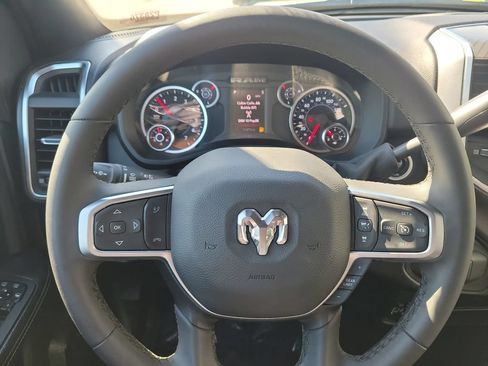 Used 2026 RAM 2500 Big Horn AWD/4WD image 8