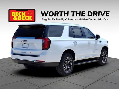 New 2026 GMC Yukon Elevation image 5