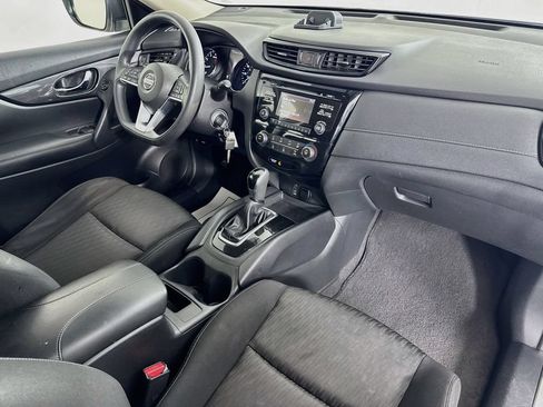 Used 2017 Nissan Rogue S AWD/4WD image 31