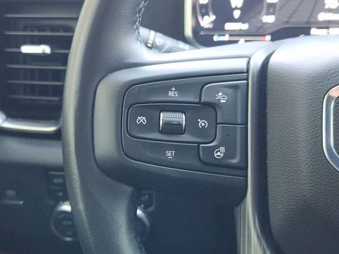 Used 2025 GMC Sierra 2500 Denali Ultimate image 18