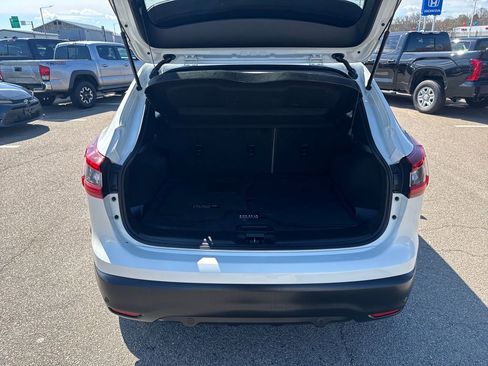 Used 2020 Nissan Rogue Sport SV w/ All-Weather Package AWD/4WD image 7