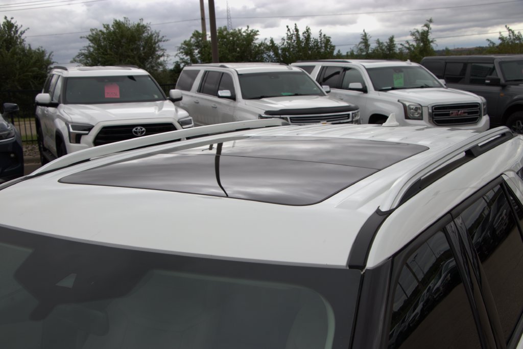 Used 2020 Ford Explorer Platinum w/ Premium Technology Package AWD/4WD image 46