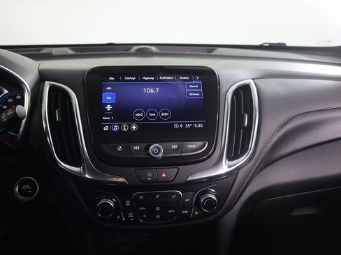Used 2022 Chevrolet Equinox Premier image 44