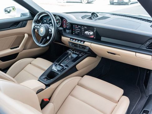 Used 2023 Porsche 911 Cabriolet image 11