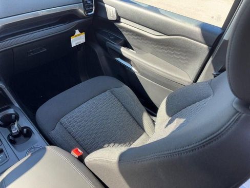 New 2025 Ford Ranger XLT w/ Equipment Group 301A High image 10