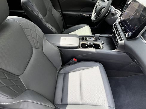 Used 2025 Lexus RX 350 Premium w/ Accessory Package (K3) FWD image 41
