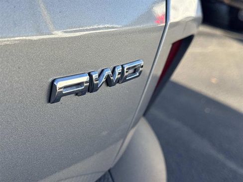 Used 2022 Ford Escape Titanium w/ Titanium Elite Package image 6