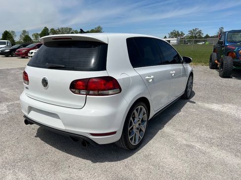 Used 2014 Volkswagen GTI Wolfsburg Edition FWD image 8