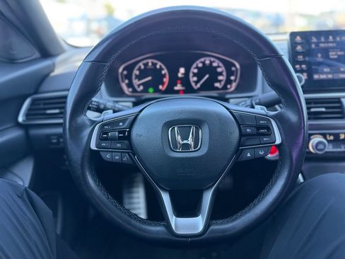 Used 2022 Honda Accord Sport image 6