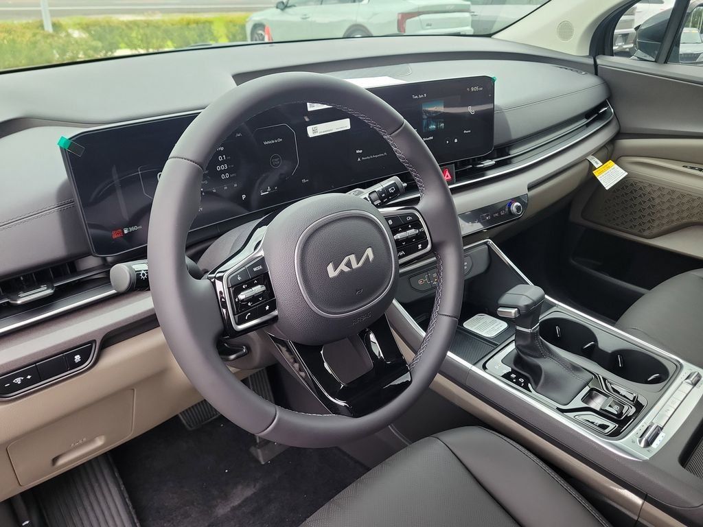 New 2026 Kia Carnival SX FWD image 24