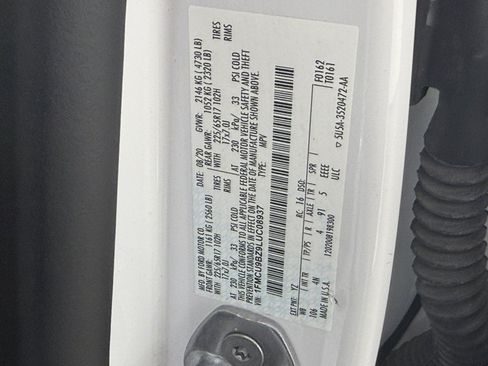Used 2020 Ford Escape SE Sport AWD/4WD image 23
