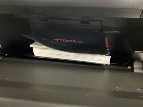 Used 2019 Toyota 4Runner SR5 Premium image 34