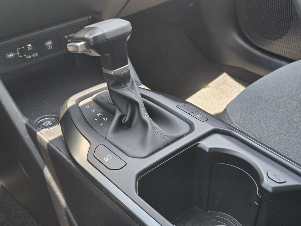 New 2026 Kia K4 FWD image 15
