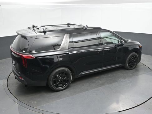 Used 2025 Kia Carnival SX Prestige FWD image 32