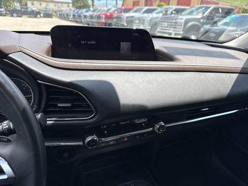 Used 2021 MAZDA CX-30 FWD 2.5 S w/ Premium Package image 20