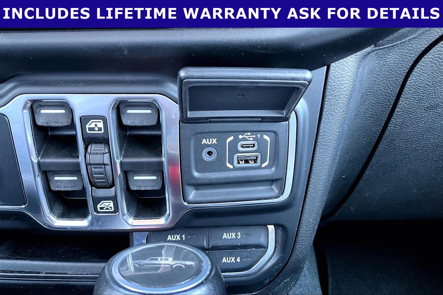 Used 2022 Jeep Gladiator Overland AWD/4WD image 27