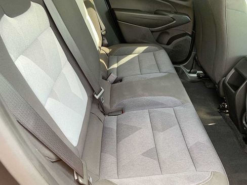 Certified 2024 Chevrolet Trax LS w/ LS Convenience Package FWD image 23