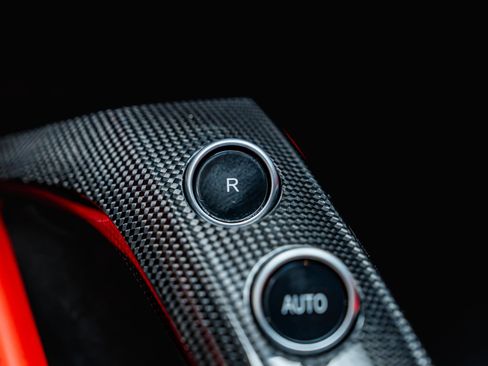 Used 2017 Ferrari 488 Spider RWD image 50