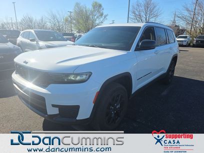 Used 2025 Jeep Grand Cherokee L Altitude