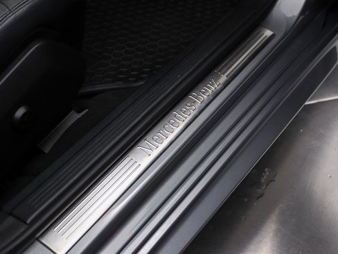 Used 2013 Mercedes-Benz E 350 Sedan image 20
