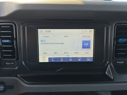 Used 2023 Ford Bronco Black Diamond AWD/4WD image 23