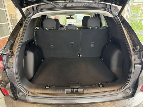 Used 2023 Ford Escape Active AWD/4WD image 11