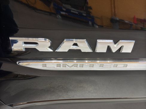 Used 2021 RAM 1500 Limited AWD/4WD image 12