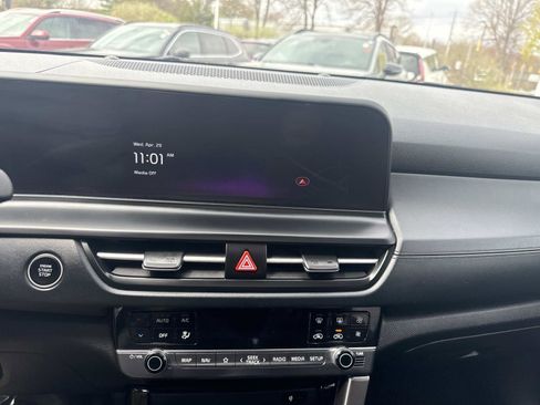 Used 2024 Kia Seltos EX AWD/4WD image 23