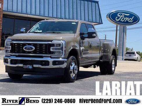 New 2026 Ford F350 Lariat w/ Lariat Ultimate Package AWD/4WD image 1