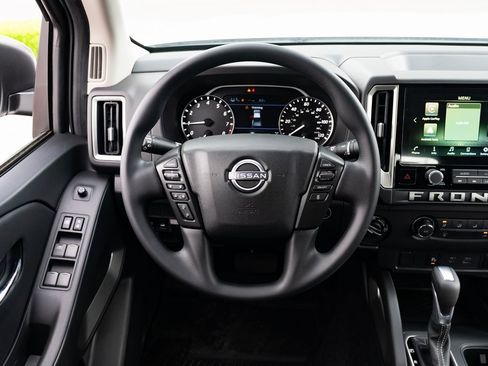 New 2025 Nissan Frontier SV image 11