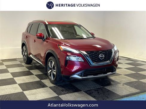 Used 2021 Nissan Rogue Platinum image 1