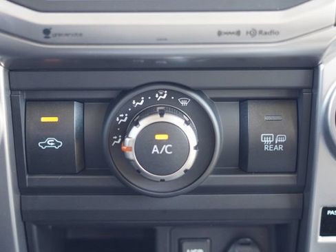 Used 2018 Toyota 4Runner SR5 RWD image 33