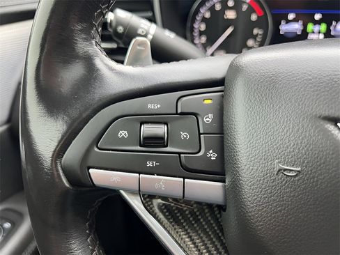 Used 2022 Cadillac XT6 Sport image 23